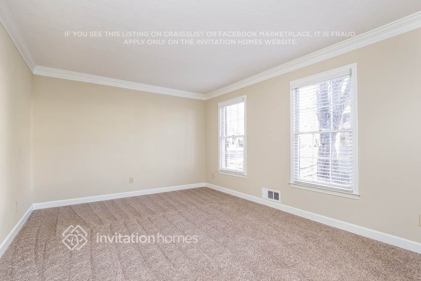 Building Photo - 2608 Hickory Cove SW