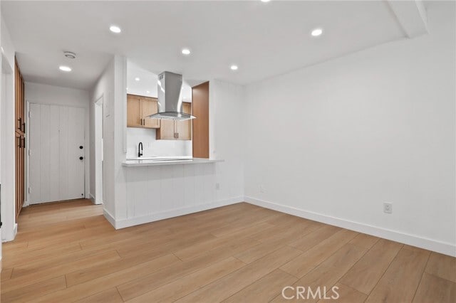 Building Photo - 1030 W MacArthur Blvd