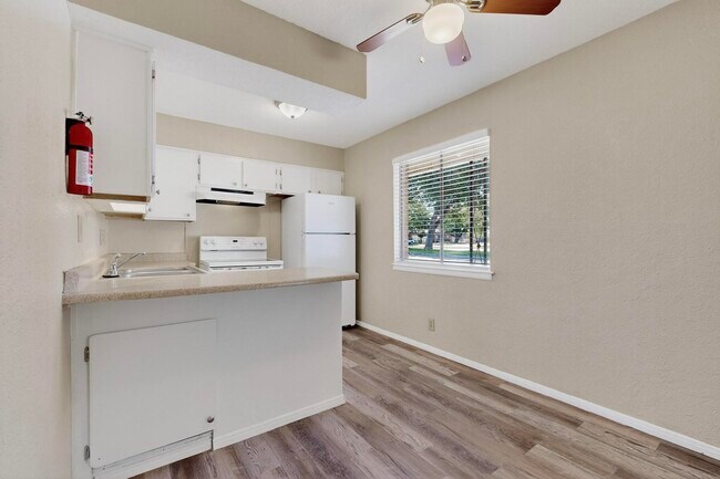 Building Photo - 207 Delamar Loop NW
