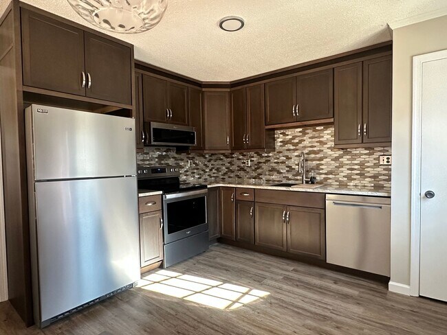 Building Photo - Adorable 3-Bedroom Home in the Heart of Cary with an Amazing Outdoor Space + Fenced Backyard!