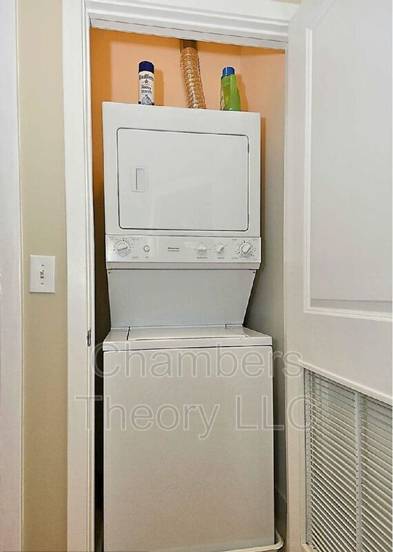 Building Photo - 1800 Wilson Blvd