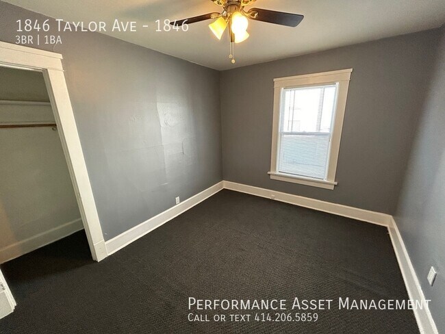 Building Photo - Glorious 3 Bedroom Lower in Racine