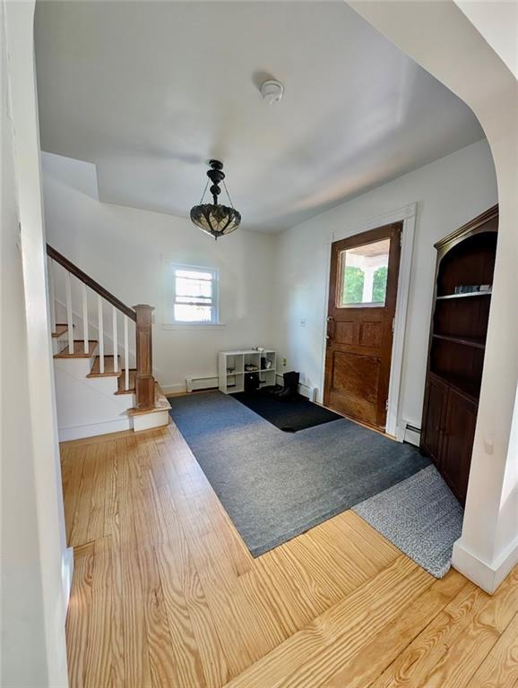 Building Photo - 18 Bedlow Ave