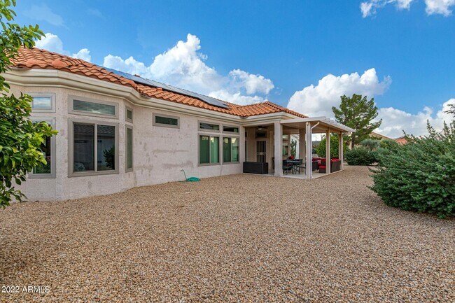 Building Photo - 14113 W Robertson Dr