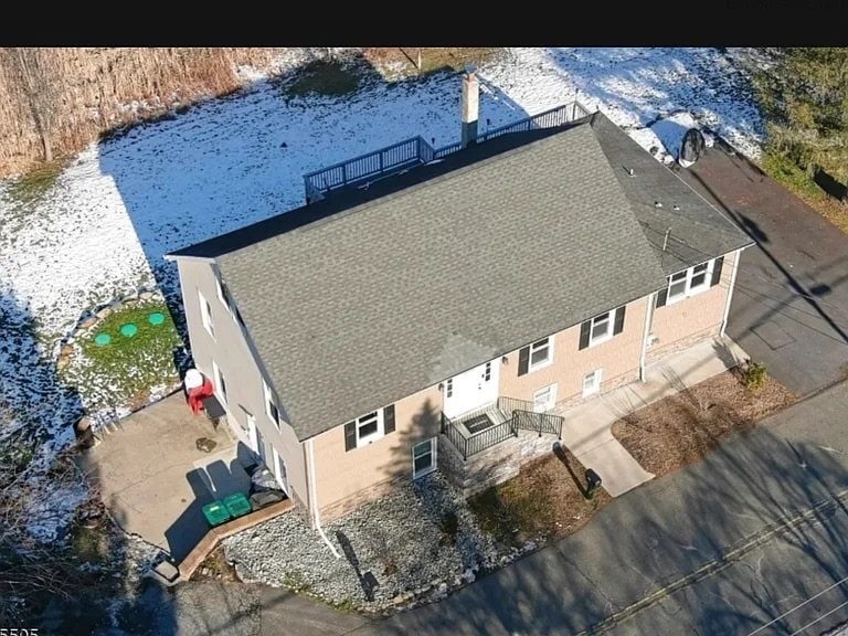 Building Photo - 7 Berry Rd