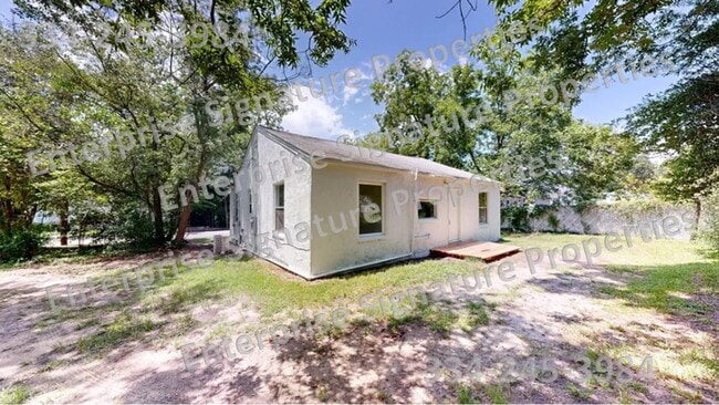 Building Photo - 603 S Edgewood Dr