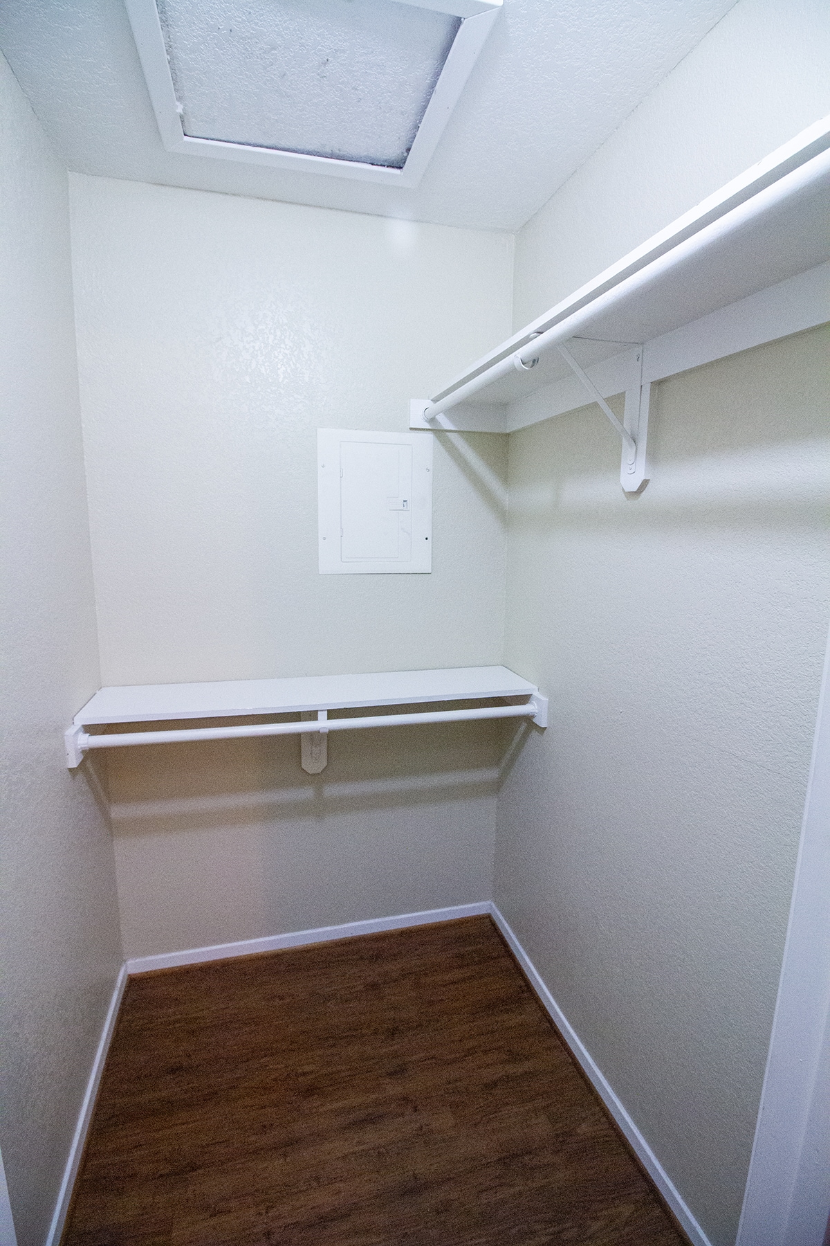 Bedroom #1 Closet - 1100 Spring Loop