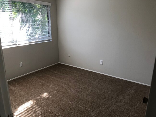 Building Photo - Coming Soon! Park Place Bluffs Unit!