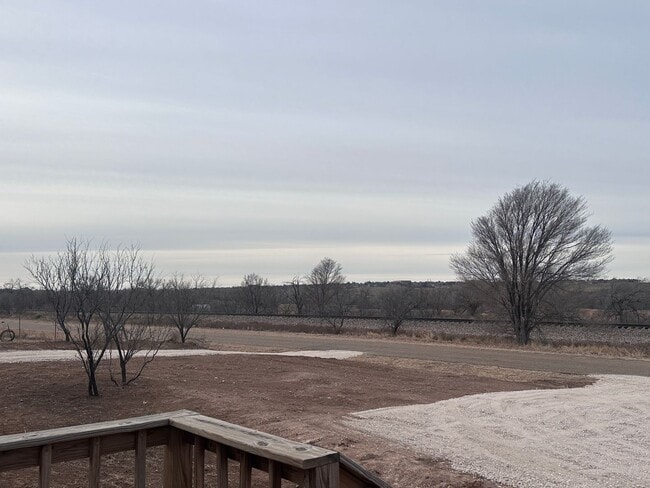 Building Photo - 3 bed 2 bath Country Amarillo Home