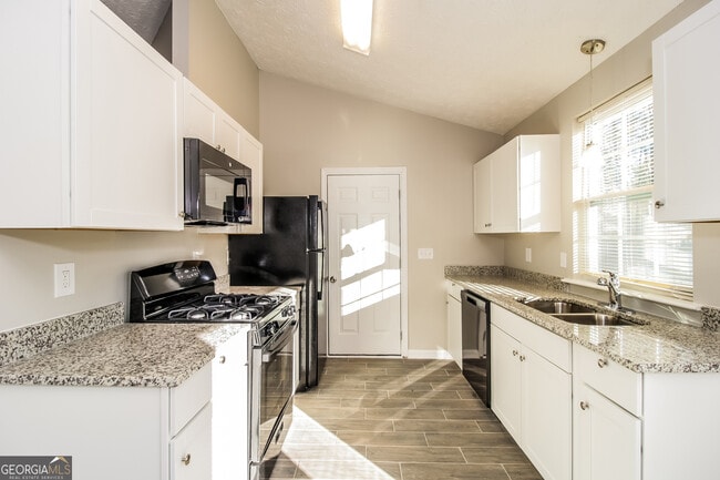 Building Photo - 10416 Larrack Ct