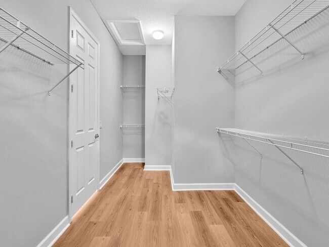 Building Photo - 2751 Ravella Way