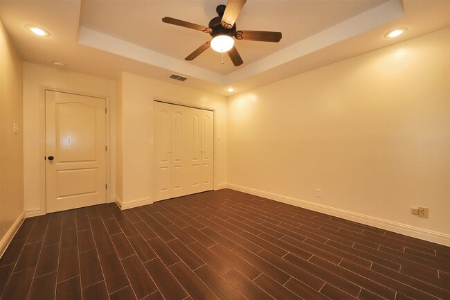 Building Photo - 8801 Snow Falls Dr