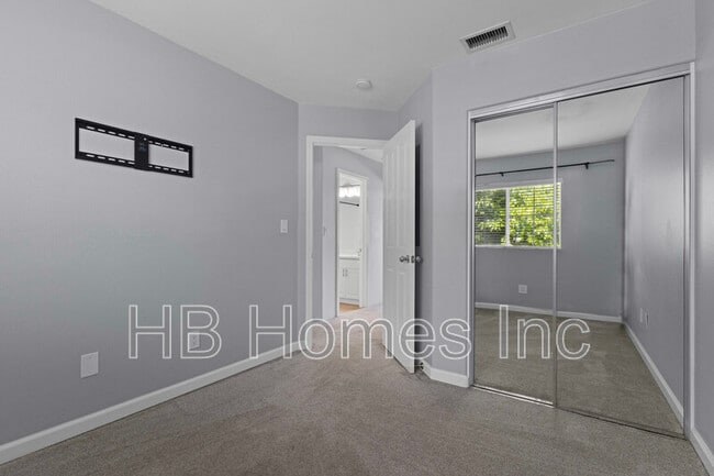 Building Photo - 91-1055 Kaimalie Street Unit 2N3 - 1