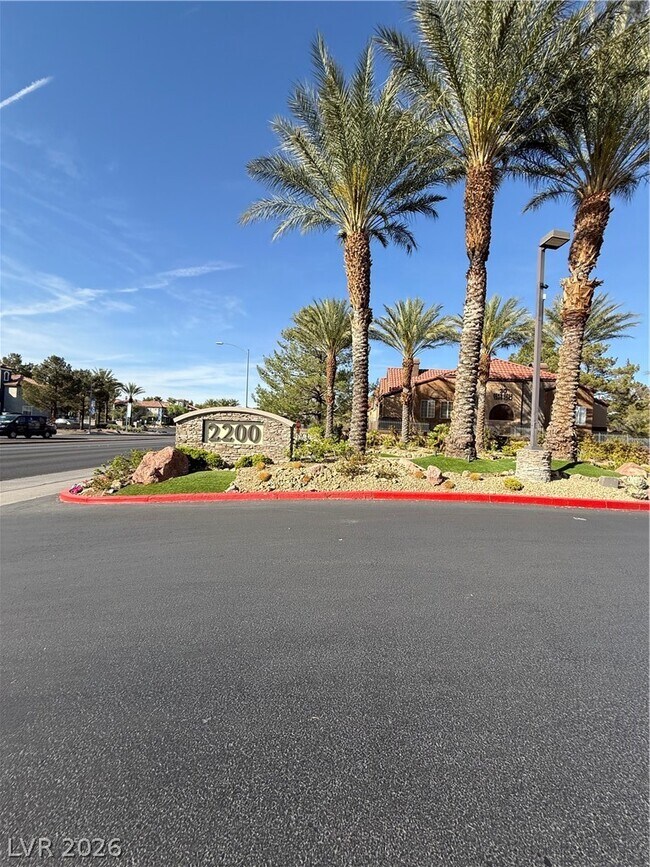 Building Photo - 2200 S Fort Apache Rd