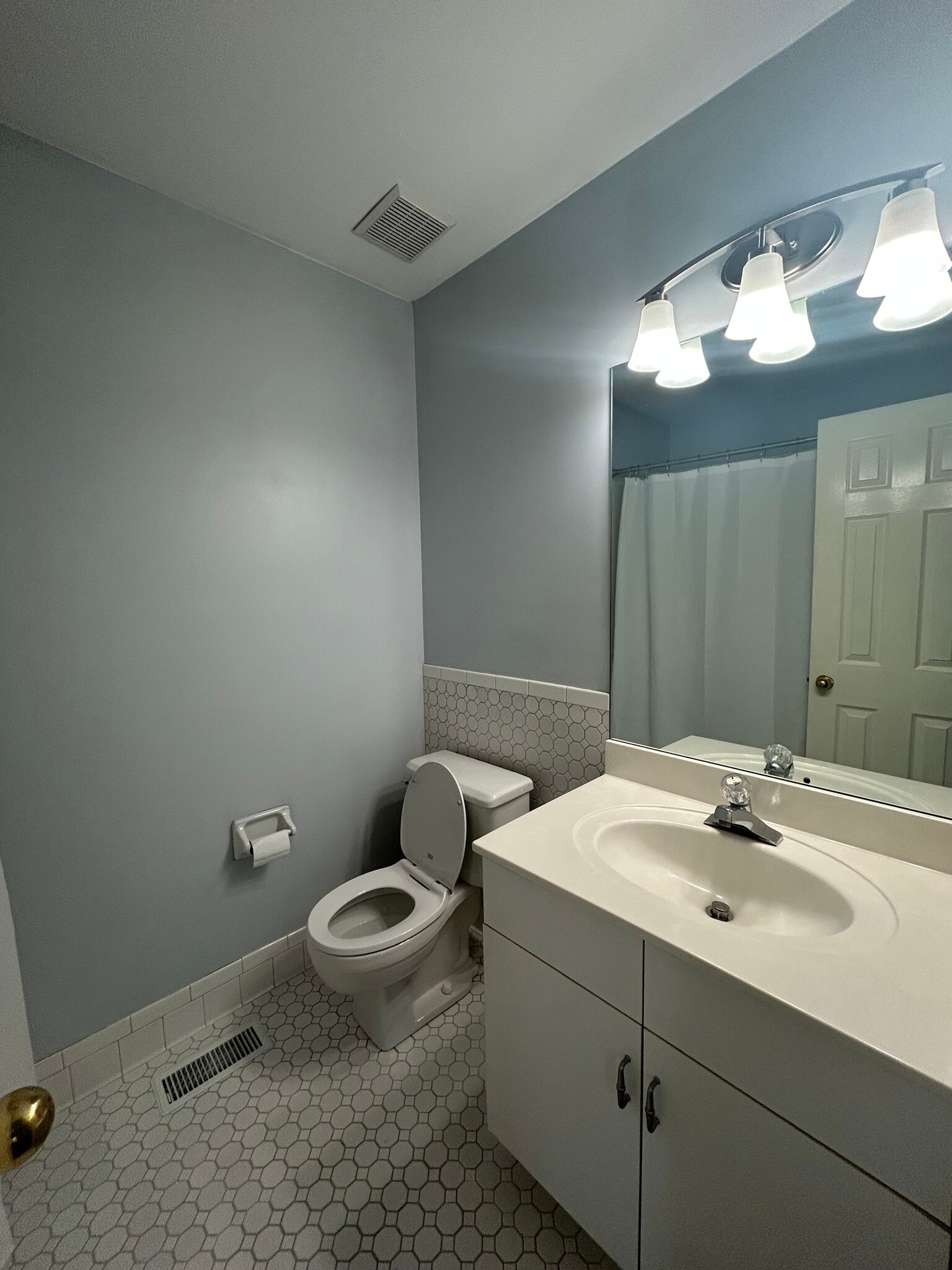 Building Photo - 1212 Chason Dr