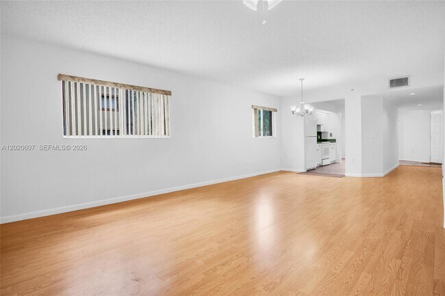 Building Photo - 900 SW 142nd Ave