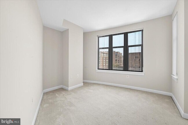 Building Photo - 400 Massachusetts Ave NW