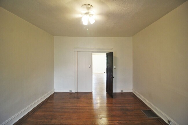 Building Photo - 3212 N Calvert St