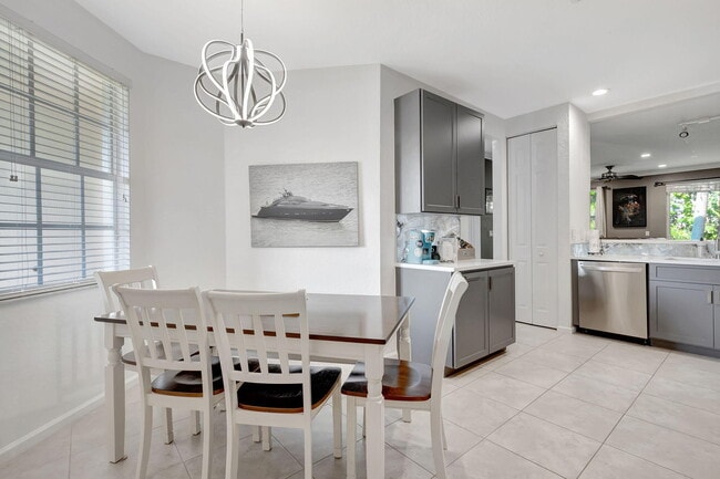 Building Photo - 16089 Poppy Seed Cir