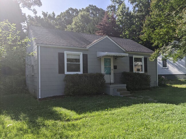 Primary Photo - Charming 3-Bedroom Home in the Heart of th...