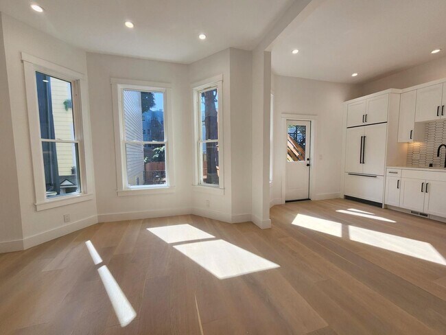 Building Photo - 759 14th St