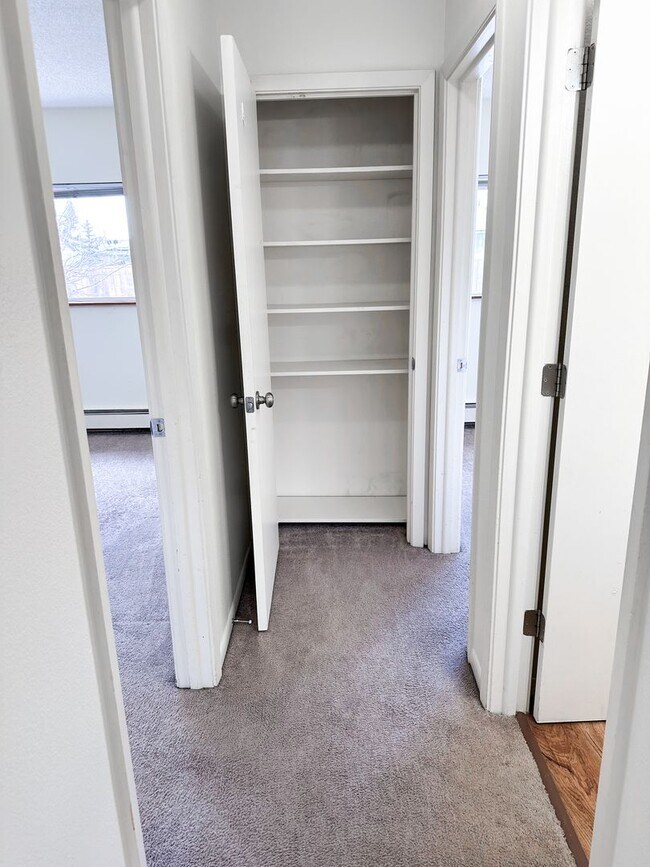 Building Photo - 153