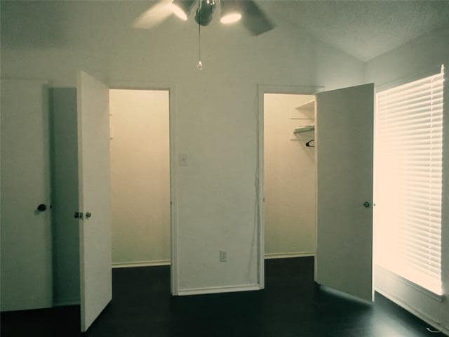 Building Photo - 2332 Aquaduct Dr