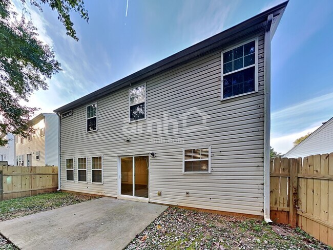 Building Photo - 159 Holly Mill Village Dr