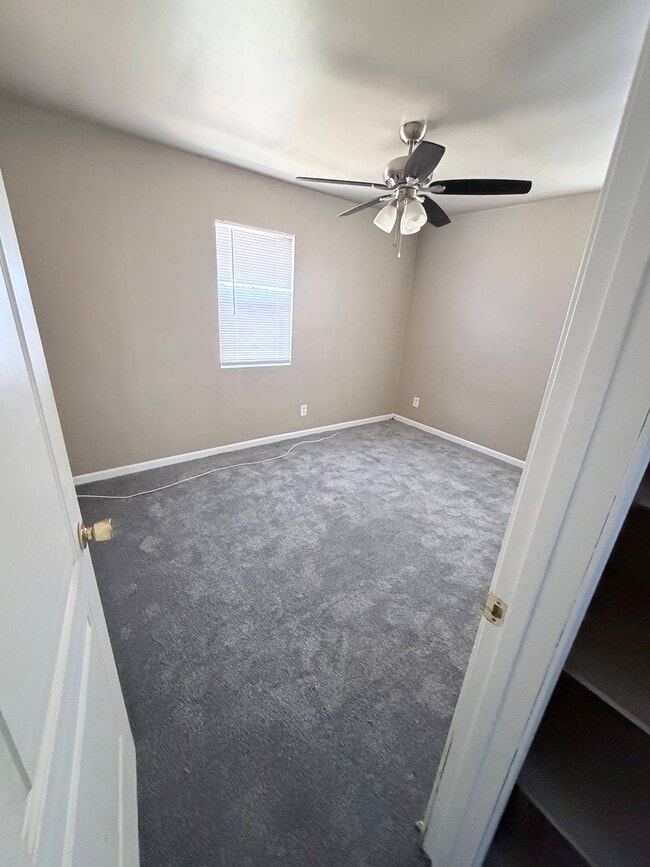 Building Photo - 4914 North Best Street