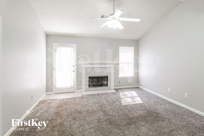 Building Photo - 164 Regency Park Dr