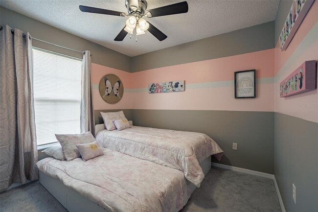 Building Photo - 341 Aster Dr