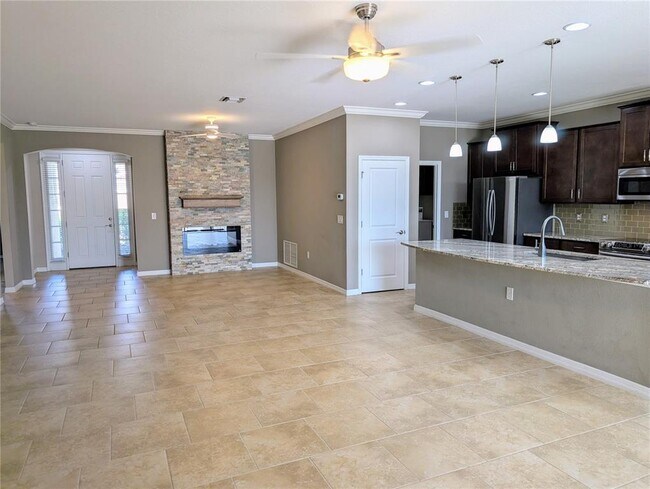 Building Photo - 6381 Mighty Eagle Wy