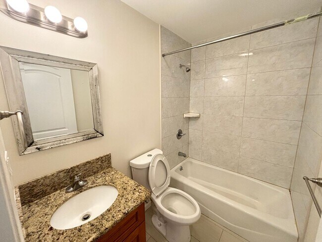 Building Photo - 118 Kaloko Lane