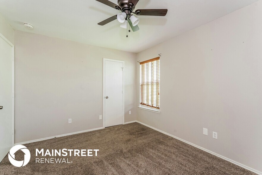 Building Photo - 123 Harvest Hill Ln