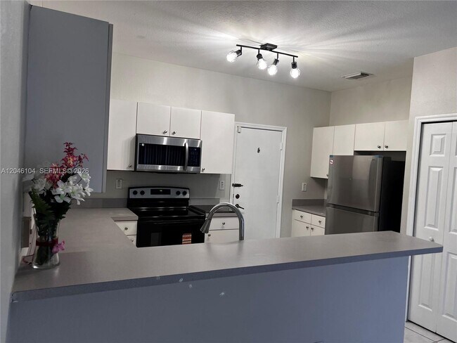 Building Photo - 13802 SW 276th St