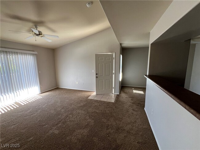 Building Photo - 7255 W Sunset Rd