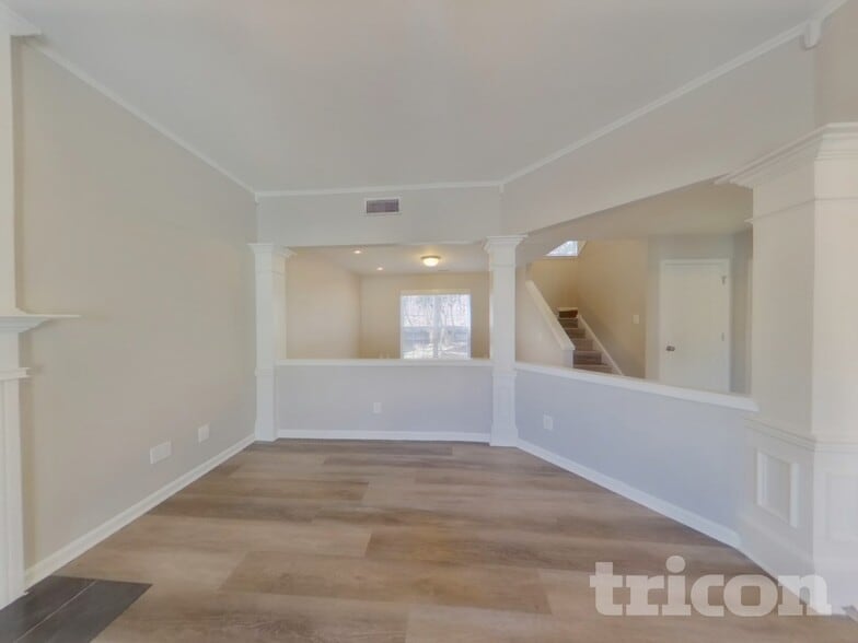 Building Photo - 7427 Balancing Rock Ct