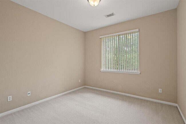 Building Photo - 9013 Sautelle Ln