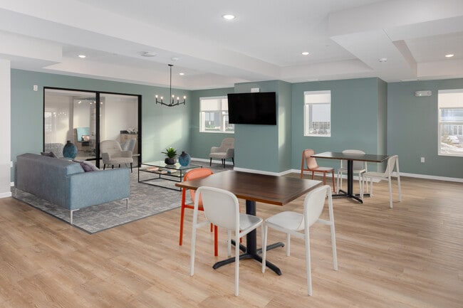 Clubhouse - Decatur Landing I & II
