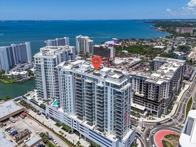 Building Photo - 301 Quay Commons Dr