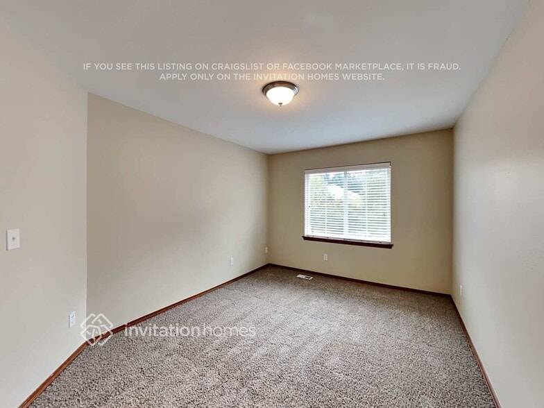 Building Photo - 8411 205th St Ct E