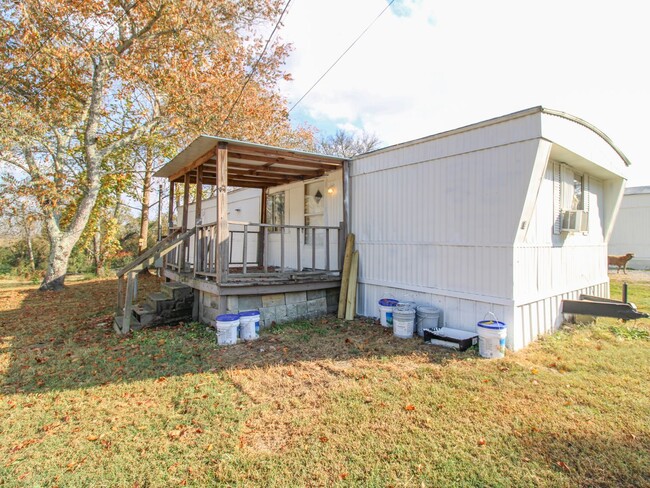 Primary Photo - Located minutes from downtown Pulaski, TN