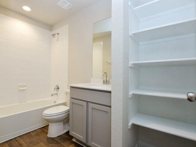 Building Photo - 610 Roaring Fork Ln
