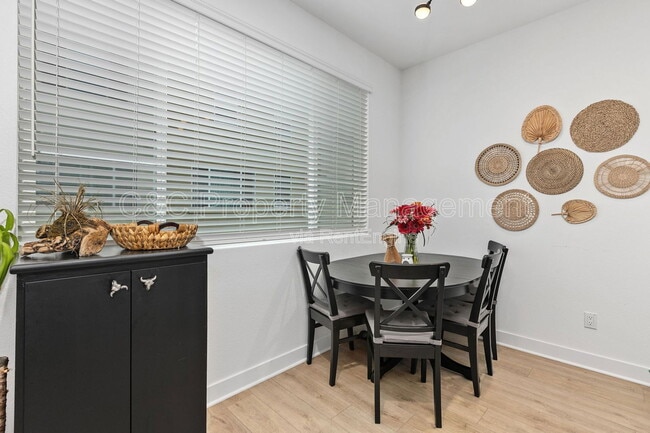 Building Photo - 2215 S Cordon Gln