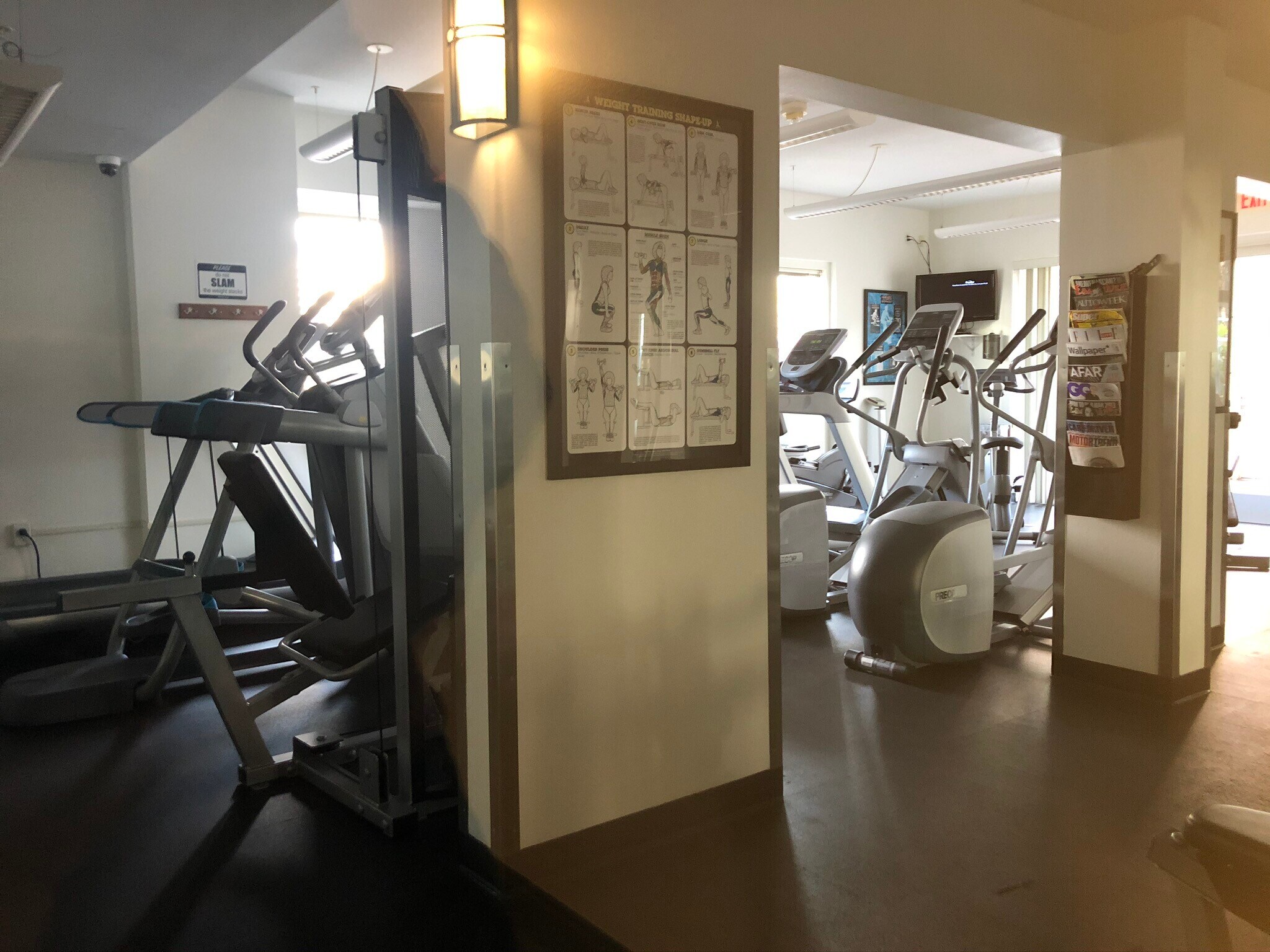 Building Photo - 388 E Ocean Blvd