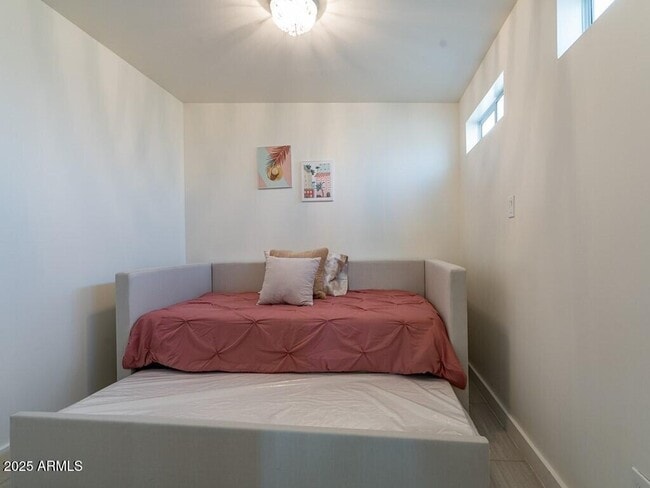 Building Photo - 3302 E Turquoise Ave