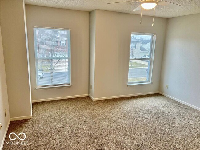 Building Photo - 5714 Doe Way