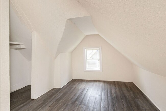 Building Photo - 1209 S Randolph St