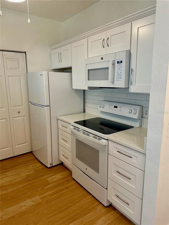 Building Photo - 624 Arbor Lakes Cir