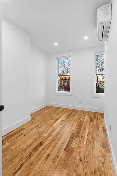 Building Photo - 1208 St Marks Ave